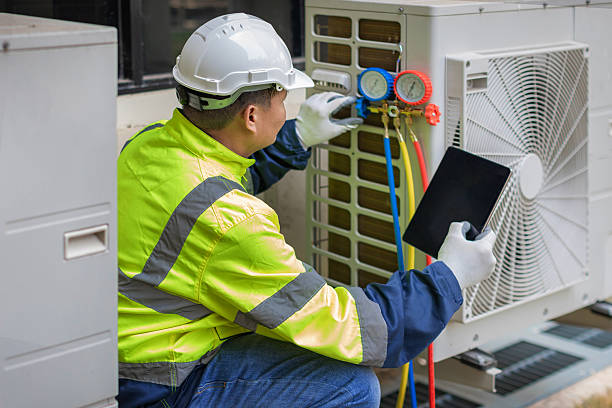 Professional Hvac technician working in Battleboro, NC